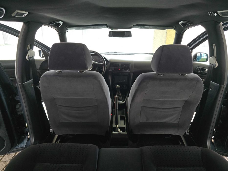Golf 4 de 1999 com extras & 132.000 km