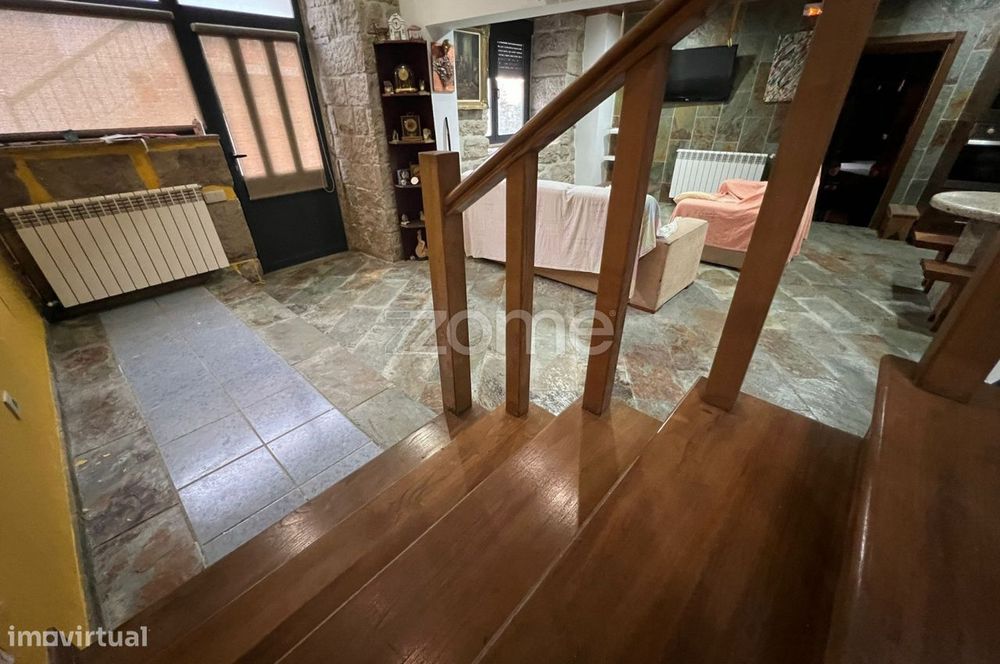 Moradia T4 com 4 Suites em Águas Frias – A 10 Minutos de Chaves