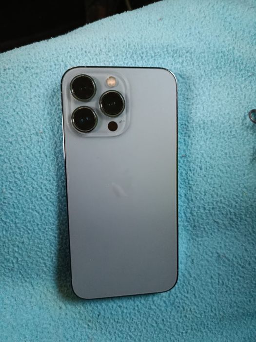 Iphone 13 pro em bom estado