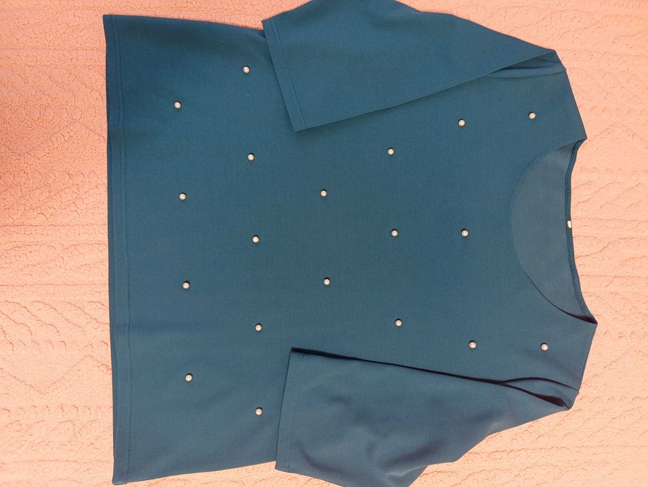Блуза з жемчужинами