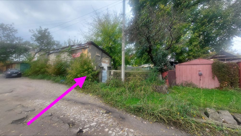 Продам земельну ділянку. Пров.Стависький,3.