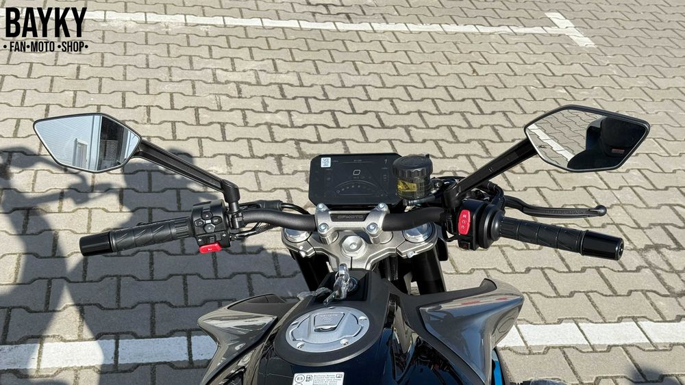 Мотоцикл CFMOTO 450NK