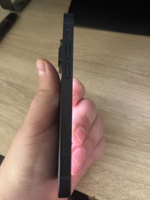 Uzywany Iphone 13mini