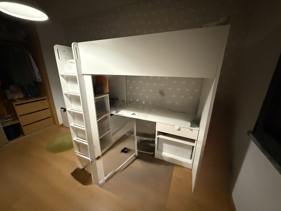 Beliche com secretaria Ikea