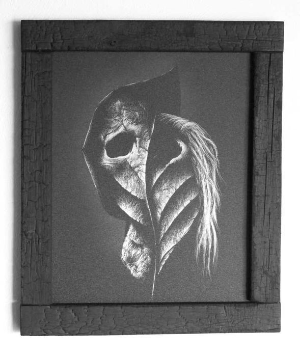 Ręcznie grawerowany obraz na blasze... oryginalna rama opalona...