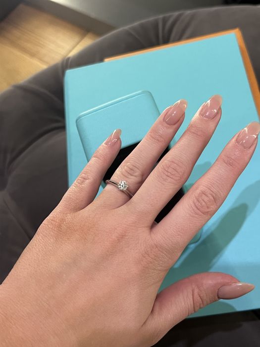 Продам каблучку для заручин tiffany & co оригінал