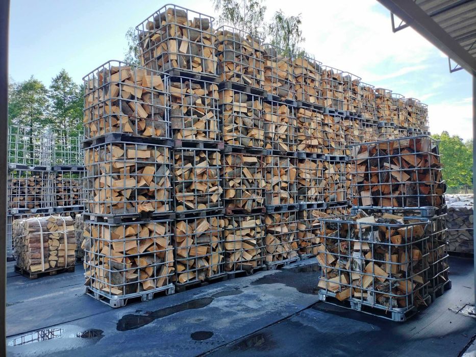 Drewno kominkowe opałowe drzewo Brzoza Buk Grab Akacja Dąb Olcha Sosna