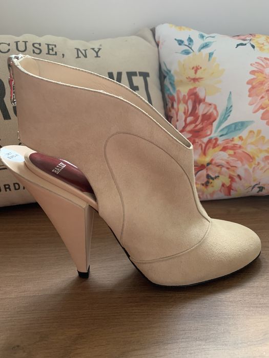 Piekne buty Bally,Balenciaga oryginalne, wyjątkowe MEGA OKAZJA
