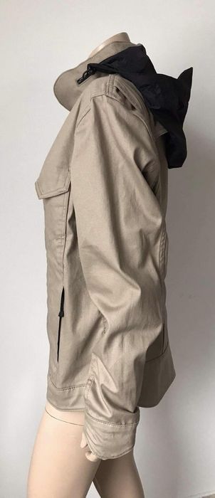 Levi's jeansowa kurtka damska z kapturem i ukrytymi kieszeniami M
Rozm