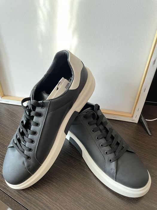 Кроссовки Zara новые