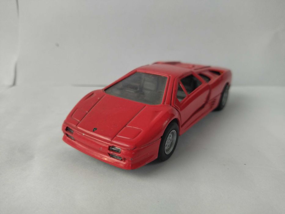 Модель Welly Lamborghini Diablo 1:34