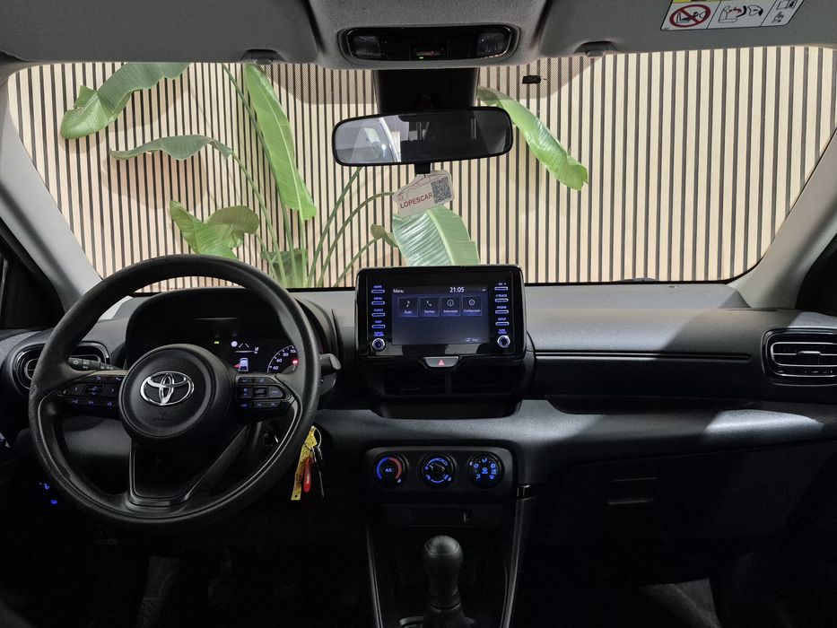 Toyota Yaris - 2021 | GARANTIA | NACIONAL