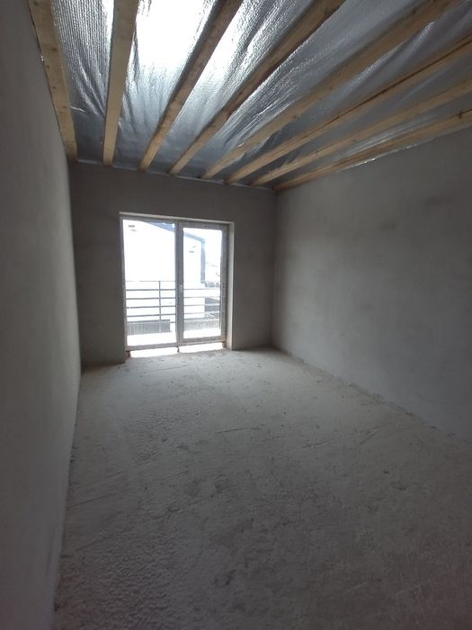 Продам зданий в експлуатацію таунхаус,можна під програми