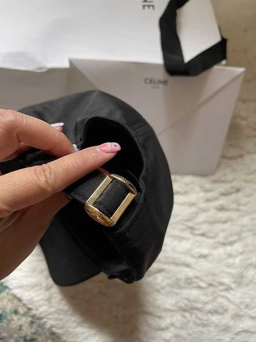 Czarna czapka z daszkiem kapelusz Celine