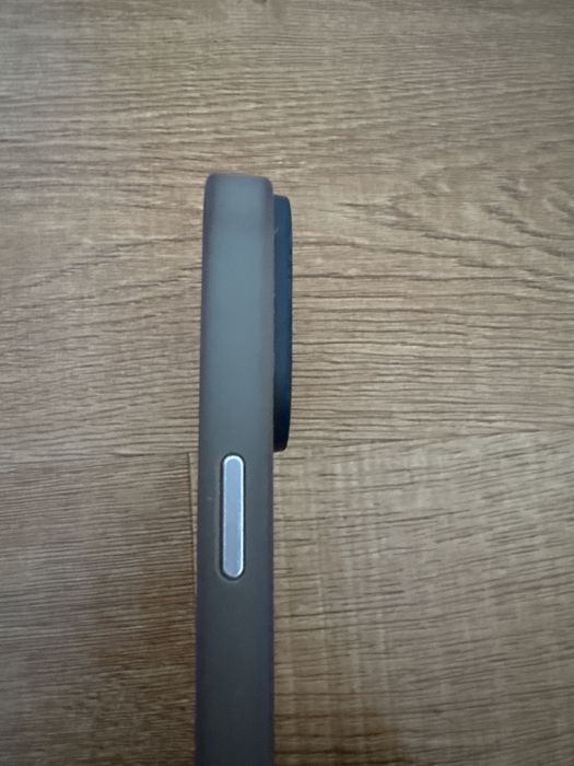 Чехол iPhone 15 Pro