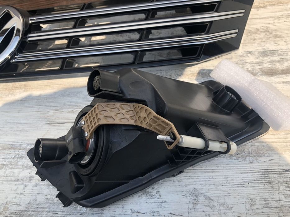 VW Volkswagen Passat B7 USA комплект решеток в бампер. Туманки , птф,