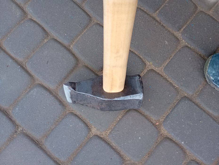 Bardzo duży młot do rozłupywania kamienia, drewna 6kg