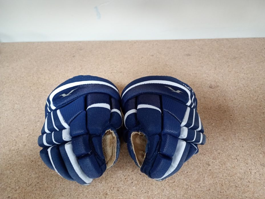 Краги хоккейные Bauer Vapor Youth 8"