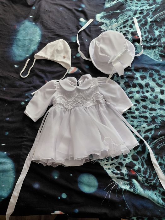 Sprzedam Ubranka do Chrztu rozmiar 62cm