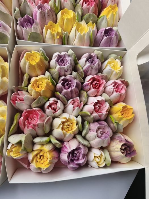 Зефірні квіти. Зефірний букет на 8 березня. Маленька коробка зефіру.