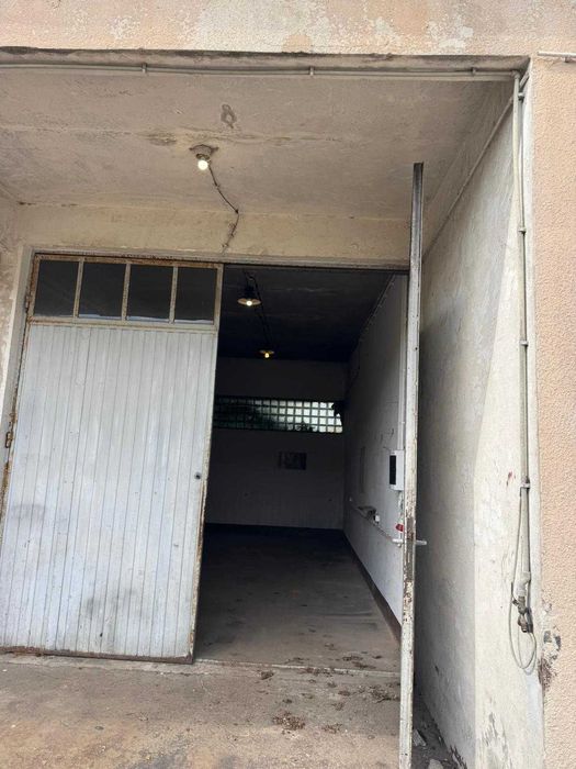 Wynajmę duży garaż! Pomieszczenie o wymiarach 3,5x8,5 m
