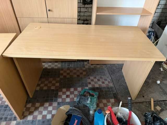 Meble biurowe, biurko, biurka, regał