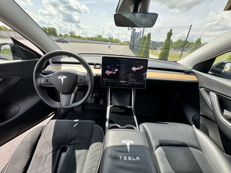 Tesla Model Y 2020 Long Range AWD