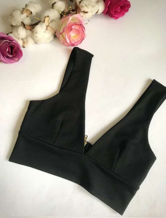 Топ Чорний. MISSGUIDED. 15/16 років. Ріст 164/170 см