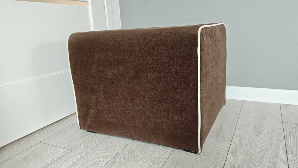 Pufy tapicerowane 2szt. (51x51 cm)
