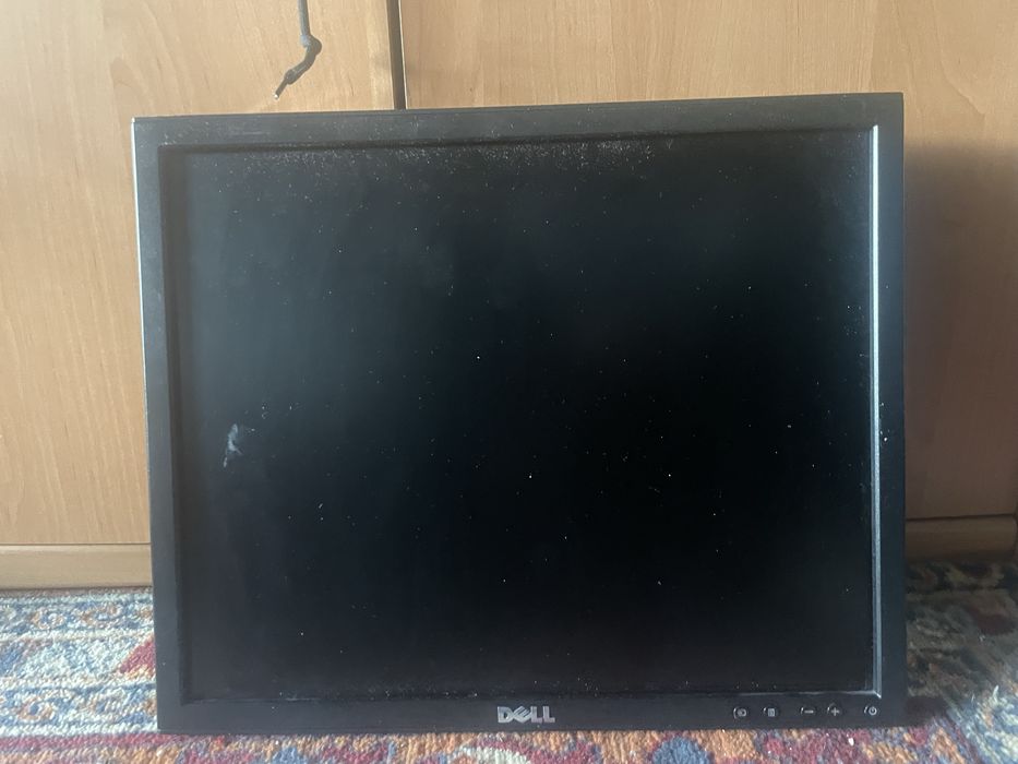 Монитор DELL P190St