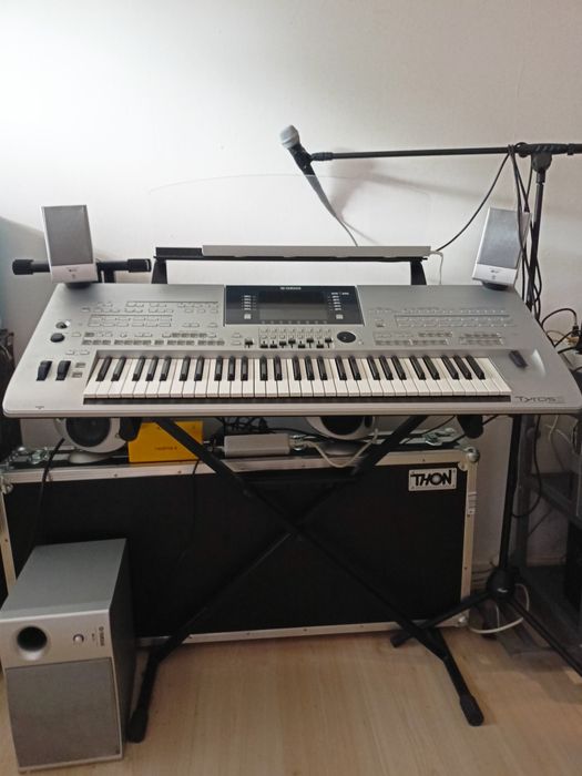 Keyboard Yamaha  Tyros,-3