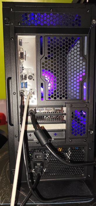 PC GAMING — i5-12400F + RX 7600 8GB + 16GB RAM + SSD 1TB