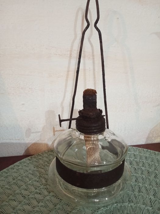 Stara lampa naftowa