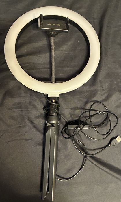 Statyw z lampą pierścieniową 26cm