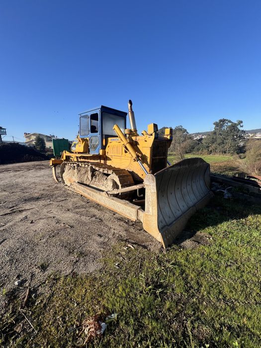 Komatsu Buldozer D60E-7