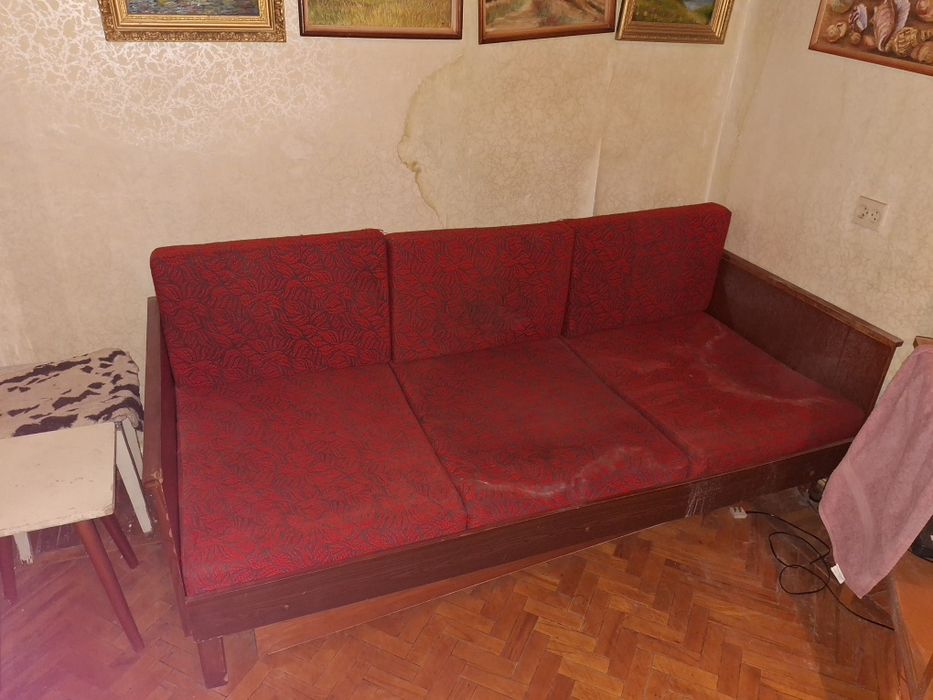 Віддам свої дивани безкоштовно