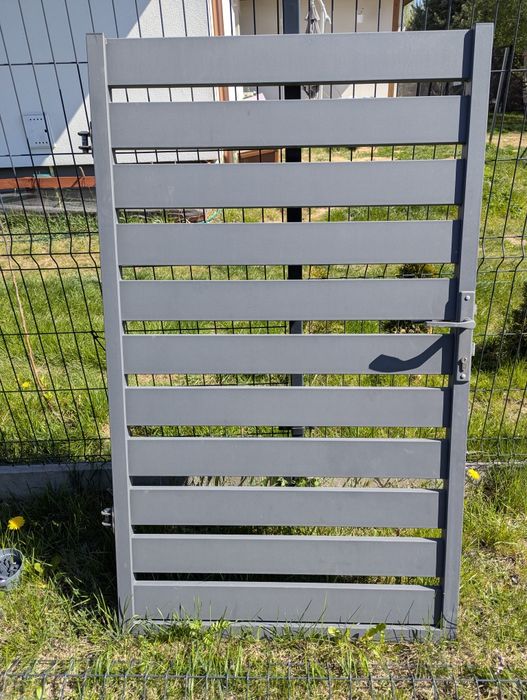 Brama i furka Pelargos Szafir