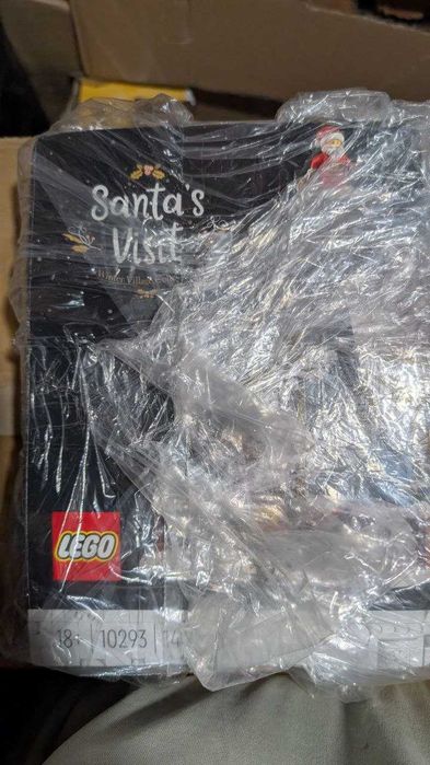 Конструктор LEGO Creator Візит Санти (10293)