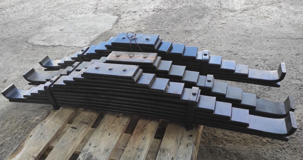 Рессоры ресоры рисоры Газель Газ 53 3307 66 Паз Зил 130 131 Камаз Маз