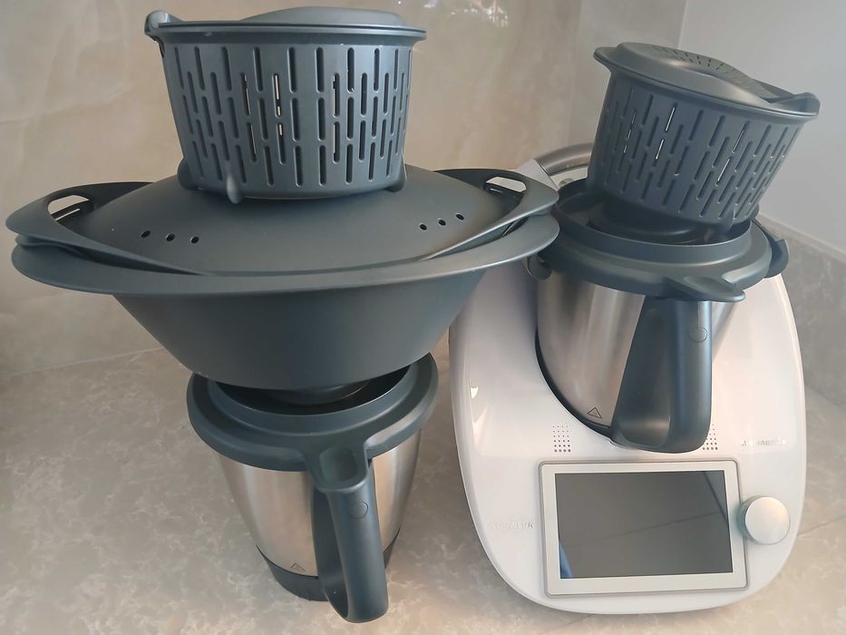 Thermomix TM 6 kompletny zestaw Vorwerk + naczynie