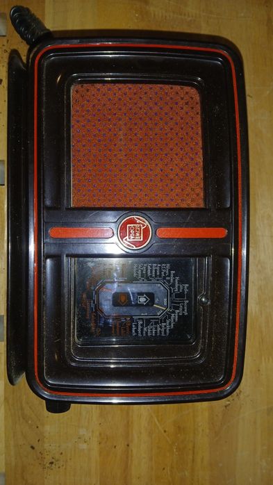 Винтажный ламповый радиоприёмник Loewe Opta Berlin GW 309 Германия