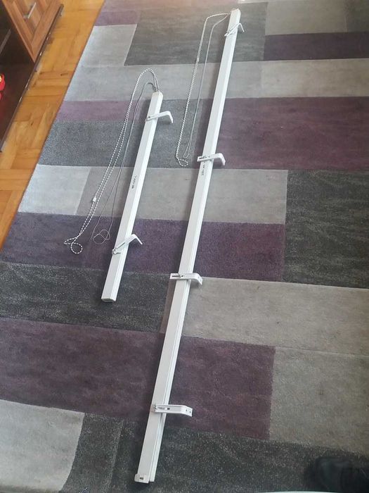 Rolety okienne z szynami