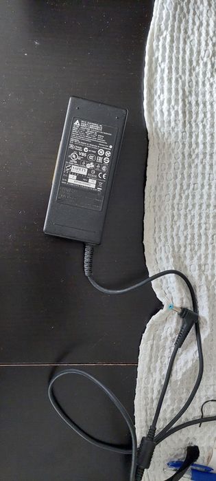 Fonte alimentação portátil acer64752099700865121