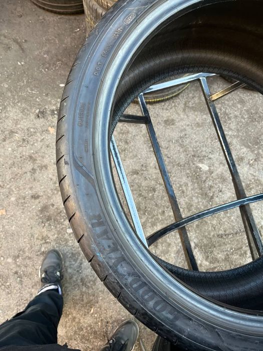 Шины БУ 305 30 265 35 R 21 Goodyear eagle f1 asymmetric 3 / 5  Разноширокий