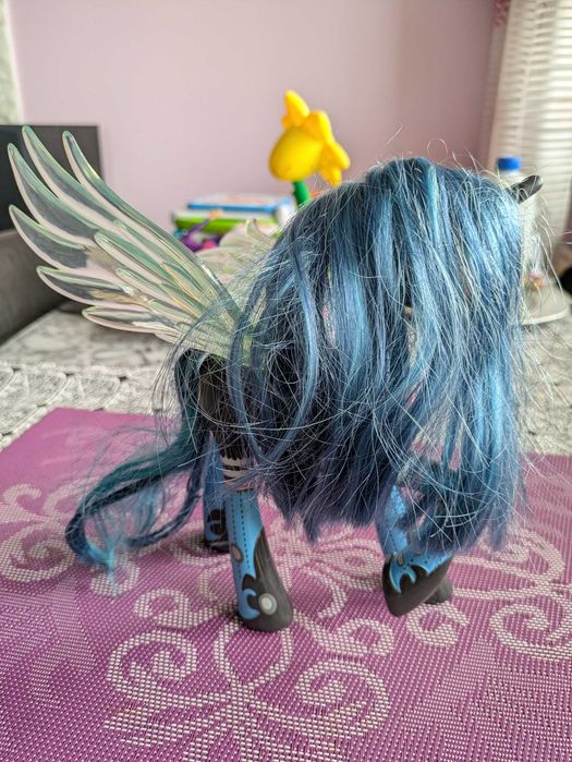 Interaktywne: Unikat My Little Pony Queen Chrysalis (Królowa Podmieńców) (Hasbro B00M3 - 2013r.) + Księżniczka Celestia (Hasbro A0633 2011r.)