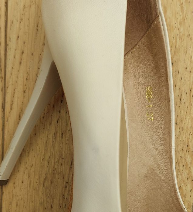 Туфли женские Angelo Vani