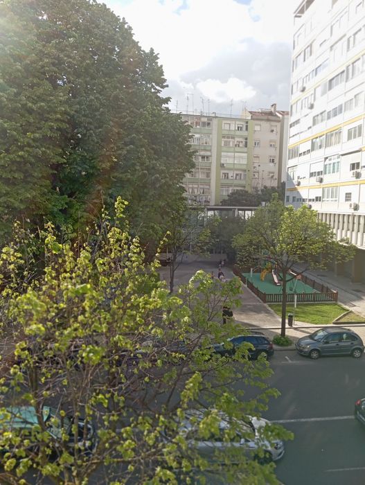 T4 Lisboa Estrela/Lapa na Av. Infante Santo