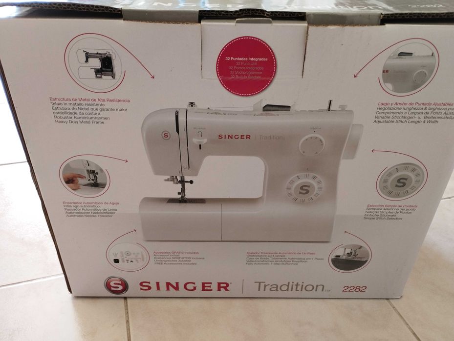 Máquina de costura Singer 2282