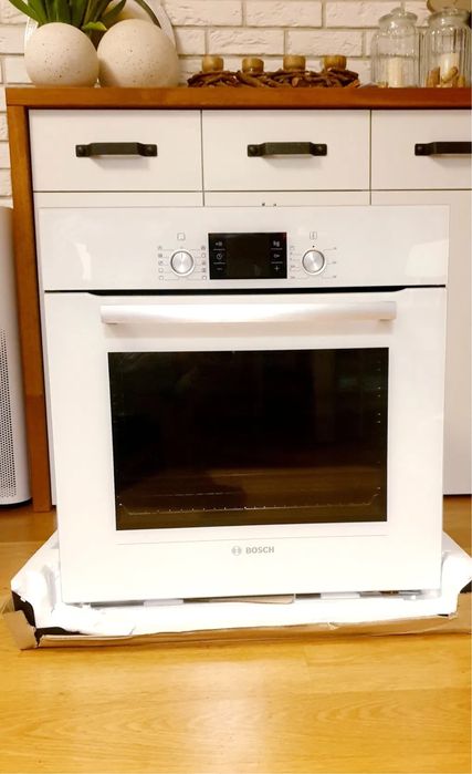 Духова шафа  Bosch HBF113BV0Q електрична