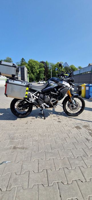 Triump Tiger 900